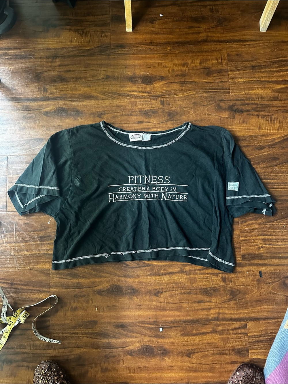 Vintage Speedway Black Cropped Fitness Tee with White Stitching Slogan M